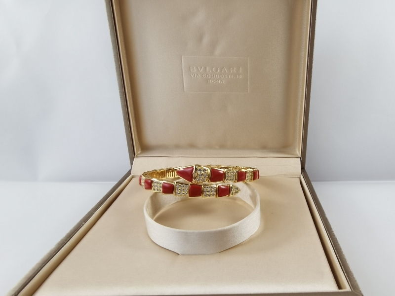 Bv1g*ai bracelets